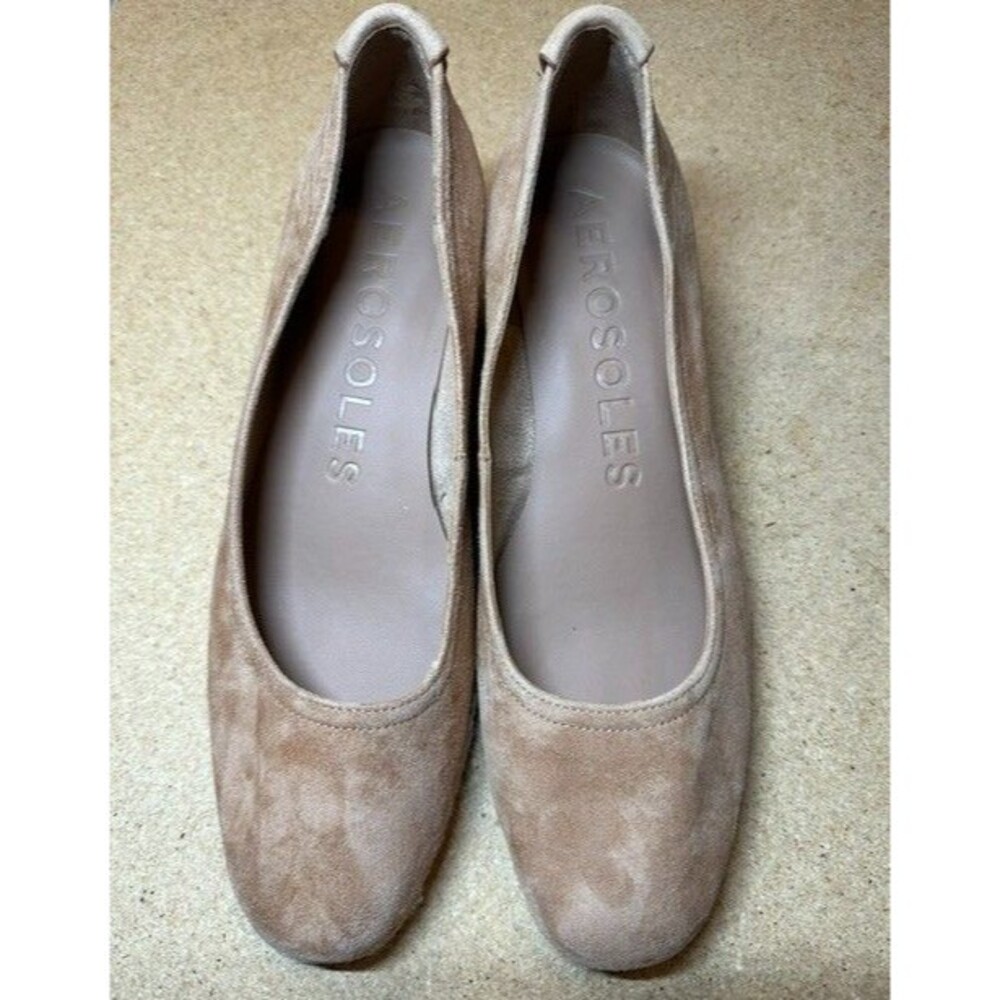 Aerosoles Roma Women s 8.5 M Tan Suede Espadrille Wedge Pump Chain Heel Slip On